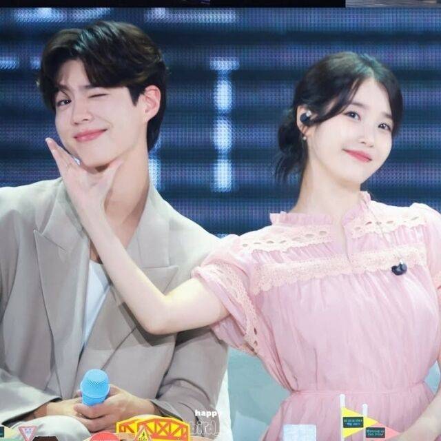 박보검, 아이유 / 박보검 인스타그램