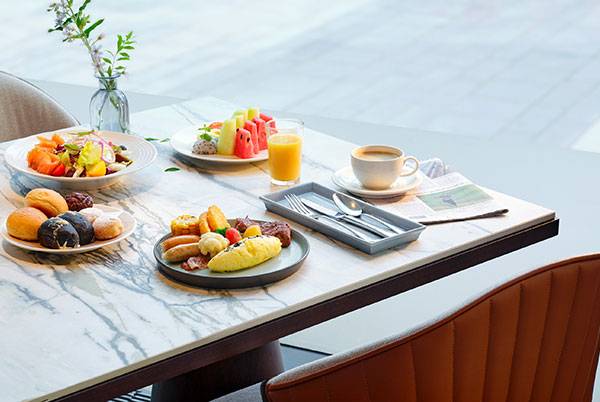 그랜드키친에서는 육류 외에도 신선한 해산물, 다양한 디저트도 함께 즐길 수 있다. 사진 제공=파르나스호텔.