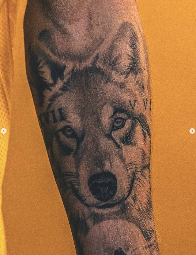 데이비드 몰러 울프의 늑대 문신. /사진=울버햄튼 SNS