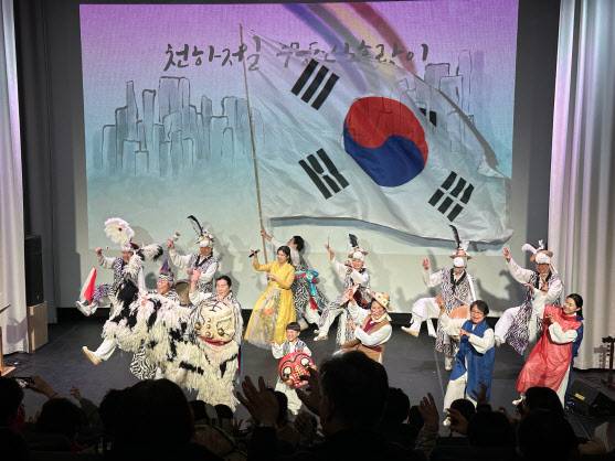 ‘개똥이와 무등산호랑이’의 공연 모습(사진=국립국악원).