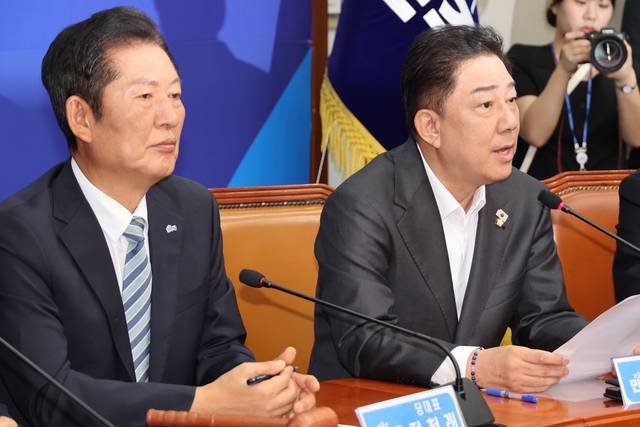 김병기 더불어민주당 원내대표가 4일 국회에서 열린 최고위원회의에서 발언하고 있다. [연합뉴스]