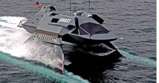 초공동 기술을 이용한 ‘고스트(Ghost)’ 수상정. 배의 본체를 띄우는 두개의 지지대는 SWATH(Small Waterplane-Area Twin-Hull)라는 22개의 컴퓨터로 컨트롤되는 장치에 의해 균형을 유지한다. 출력은 아파치헬기와 블랙호크 헬기에 사용되는 GE-T700 터보샤프트(General Electric T700 turboshaft) 엔진을 탑재했다. 내셔널 인터레스트(national interest)