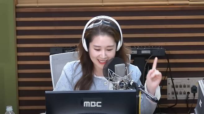 MBC 라디오 '권순표의 뉴스하이킥'에 출연한 오윤혜 씨