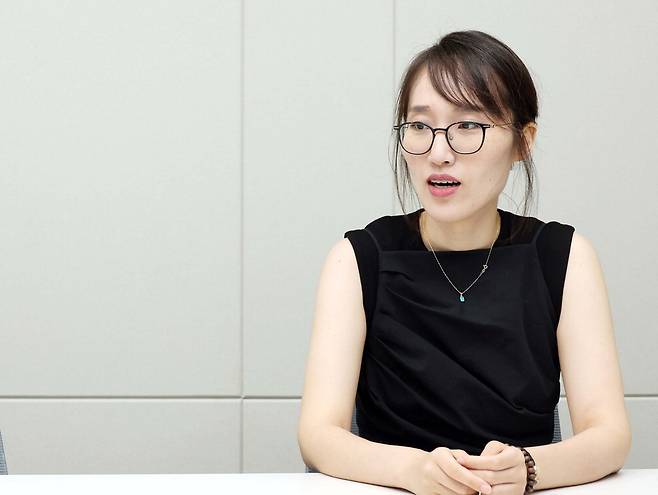 매경미디어센터에서 만난 올해 이효석문학상 대상 수상 작가 이희주.  한주형 기자