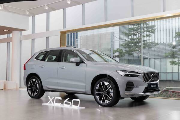 볼보 신형 XC60