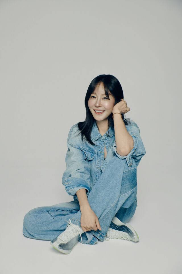 배우 엄지원 / ABM 컴퍼니
