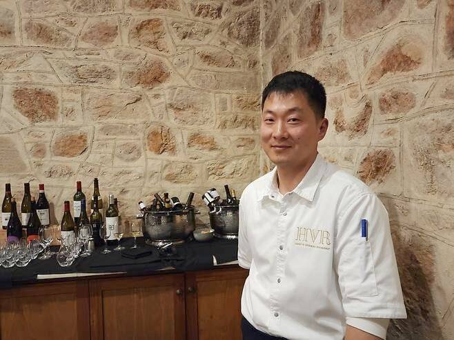 호주 애들레이드 힐스로프트 고택호텔의 최진 셰프 [함영훈 기자]