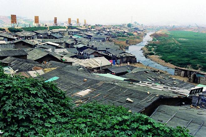 1960년대 청계천 [서울역사박물관, 노무라 모토유키 목사 기증 사진]