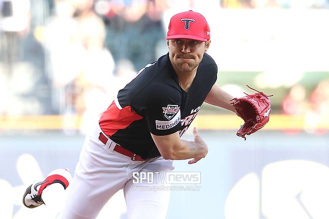 ▲ 내년에도 KBO리그에 남는다면 200만 달러 돌파 가능성이 있는 제임스 네일 ⓒ곽혜미 기자