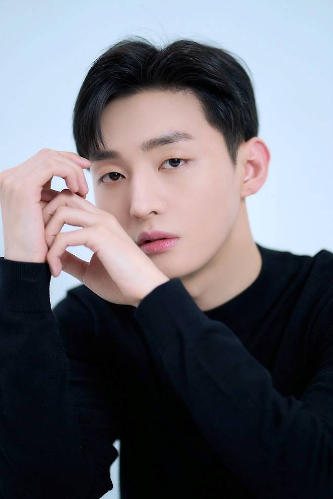 윤지성