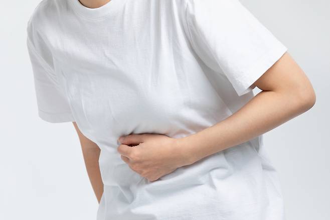 장기 코로나19를 앓은 사람들은 장-뇌 상호작용 장애를 겪을 가능성이 훨씬 더 높았다. [사진= 게티이미지뱅크]
