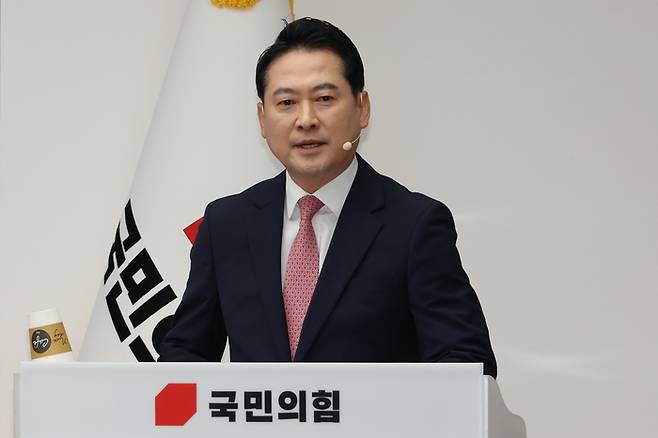 장동혁 국민의힘 당대표 후보가 지난 3일 서울 여의도 국민의힘 당사에서 열린 제6차 전당대회 후보자 비전대회에서 정견을 발표하고 있다. [사진 출처 = 연합뉴스]