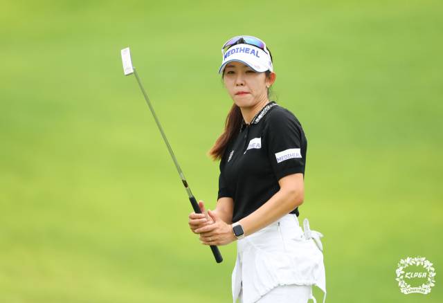 오로라월드 레이디스 챔피언십에서 우승을 차지한 배소현. 사진 제공=KLPGA