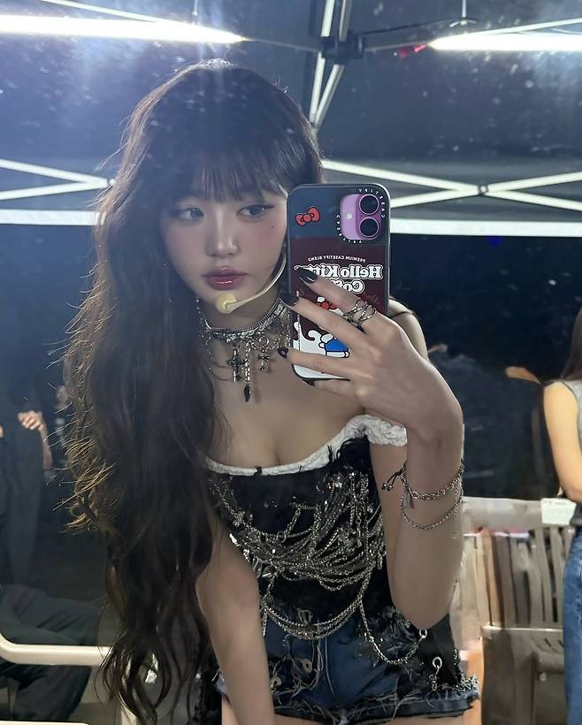 장원영 인스타그램 캡처.