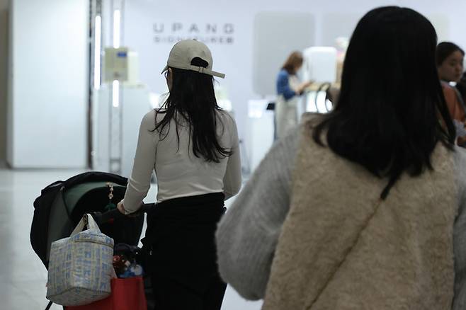 나홀로 육아. 사진=연합뉴스 자료