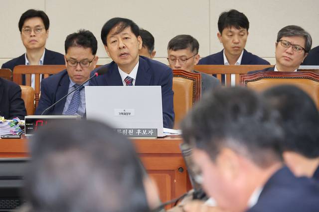 구윤철 기획재정부 장관이 지난 달 17일  국회 기획재정위원회에서 열린 인사청문회에서 의원 질의에 답변하고 있다. [연합뉴스]