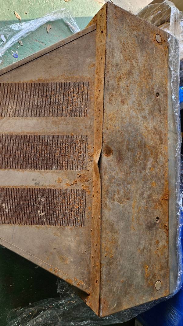 심각한 녹 상태...