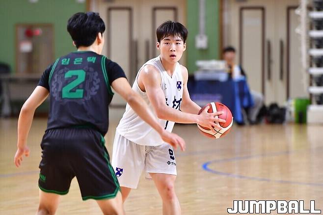 ▲배재고이진혁