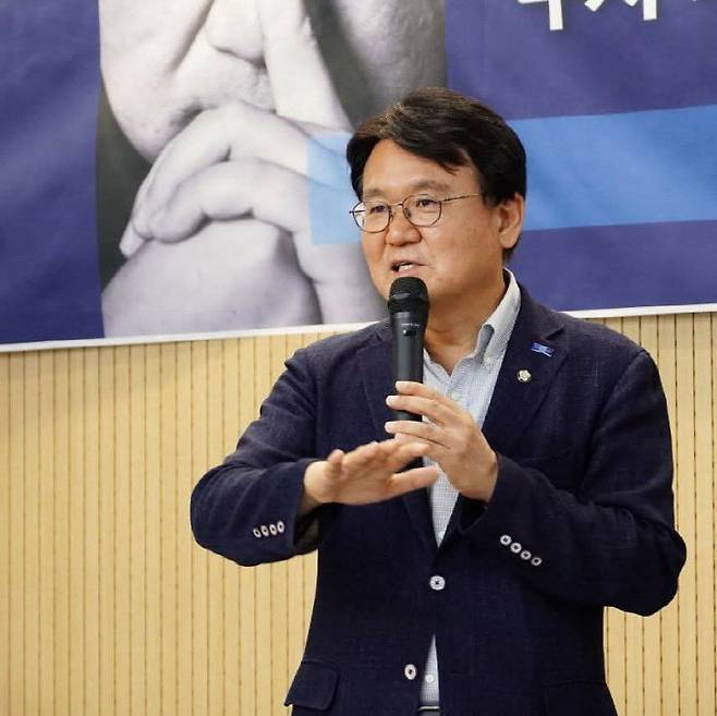 황운하 국회의원. 사진=의원실 제공.