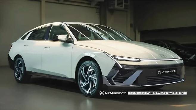 현대차 아반떼 풀체인지 예상도