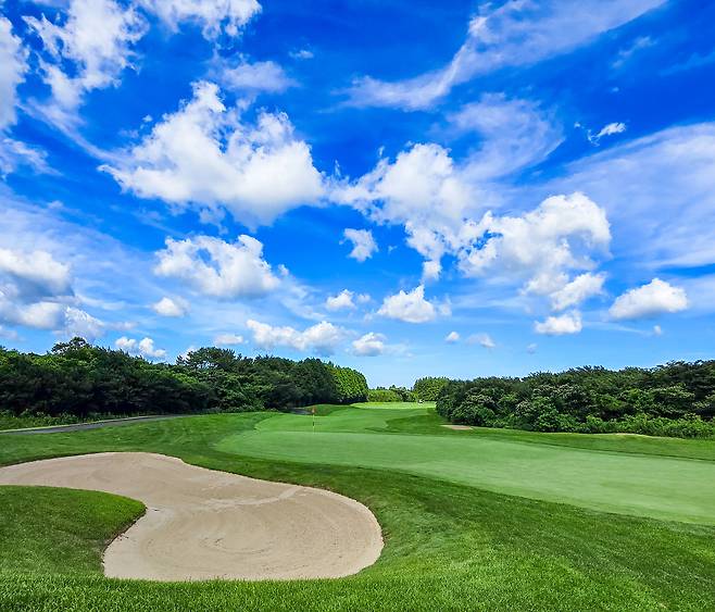 16년 만에 KLPGA 정규 대회가 열리는 제주 서귀포시 사이프러스 골프 앤 리조트. (사이프러스 골프 앤 리조트 홈페이지)