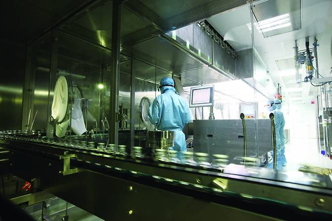 셀트리온 인천 송도공장 완제라인.  /셀트리온 제공