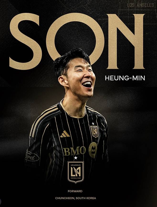 미국 메이저리그사커(MLS) LAFC(로스앤젤레스FC)가 손흥민 영입을 공식화하며 유니폼 입은 사진을 공개했다./사진=LAFC 인스타그램