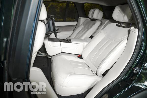 ​올 뉴 레인지로버 P550E&nbsp; 사진 모터매거진 최재혁 기자​