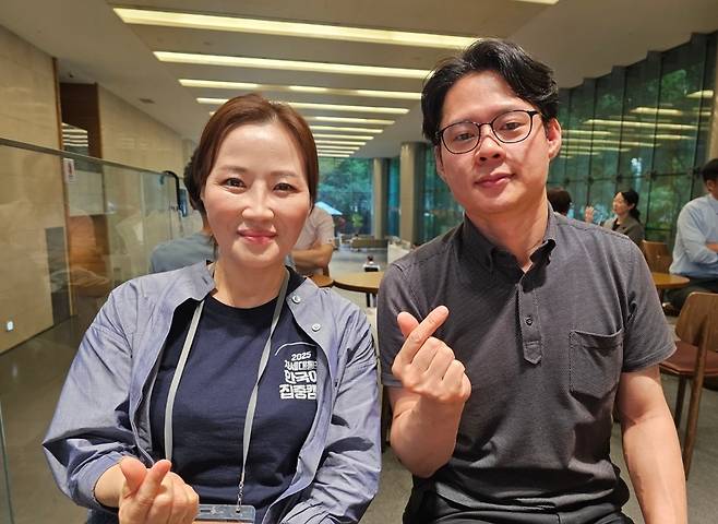 재일본한글학교협의회 이은숙·서명환 회장 (서울=연합뉴스) 강성철 기자 = 재일본한글학교협의회를 이끄는 이은숙 관서지역협의회장(좌측)과 서명환 관동지역협의회장. 2025.8.7 wakaru@yna.co.kr