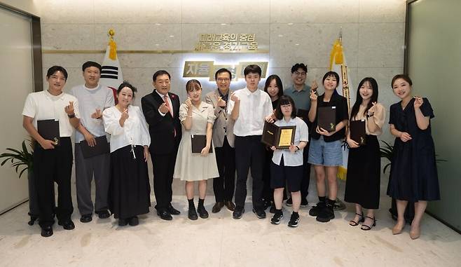 ▲ 경기도교육청 홍보대사 단체사진/사진제공=경기도교육청