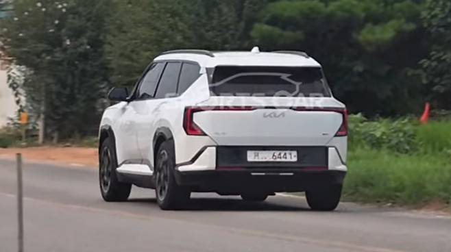 사진 : 기아 EV5 (출처=Shorts Car)