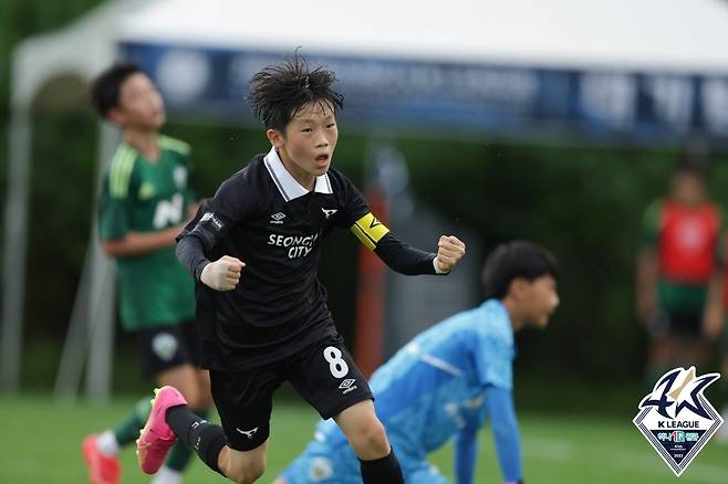 현역 시절 아버지의 플레이를 닮은 김건우 (한국프로축구연맹 제공)