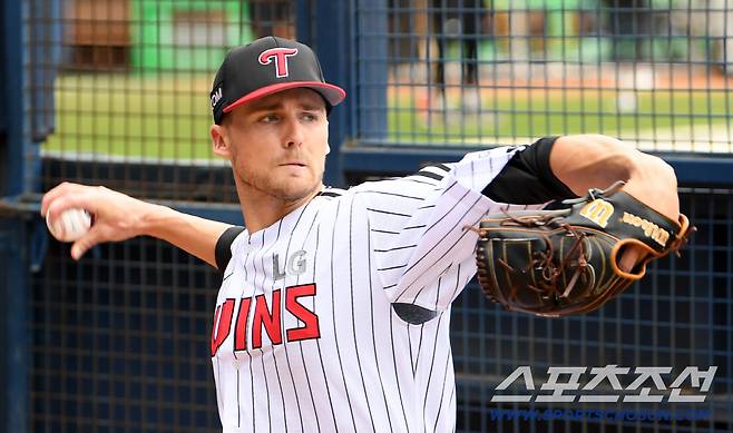새 외국인 투수 LG 톨허스트가 불펜 피칭을 소화했다. 잠실=박재만 기자 pjm@sportschosun.com