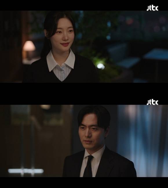 정채연(위)과 이진욱의 케미가 살아나지 않아 시청자들의 몰입을 방해하고 있다. /방송 화면 캡처