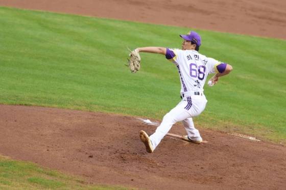 두산 베어스 신인 투수 최민석. /사진=두산 베어스 제공