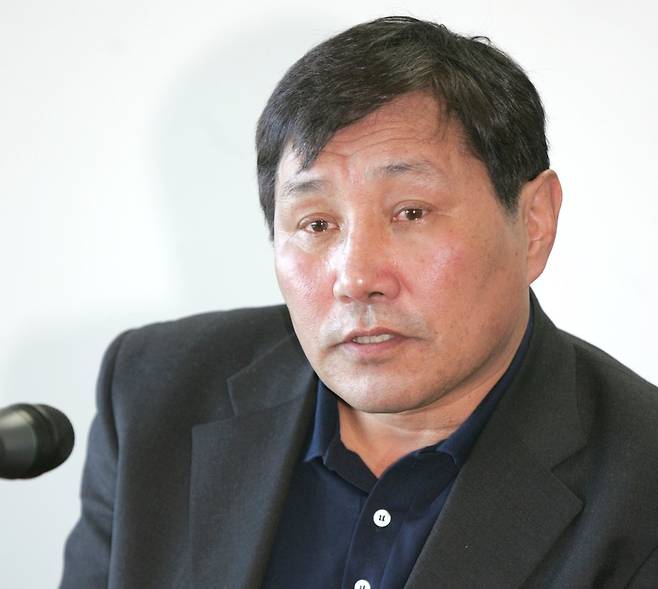 북한 남녀 축구 국가대표팀 감독을 지낸 뒤 탈북, 한국에서 울산대 감독으로 활약한 문기남씨. 연합뉴스