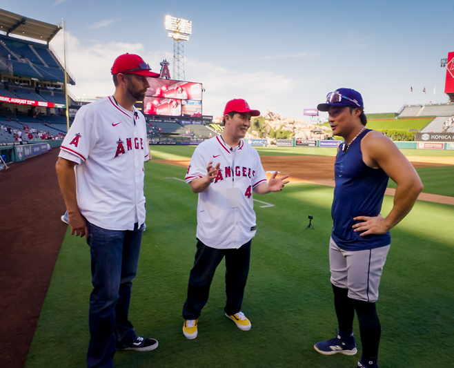 템파베이 레이스 김하성, 전 메이저리스 스타 김병현, 더스틴 니퍼트. 사진|스포츠인텔리전스