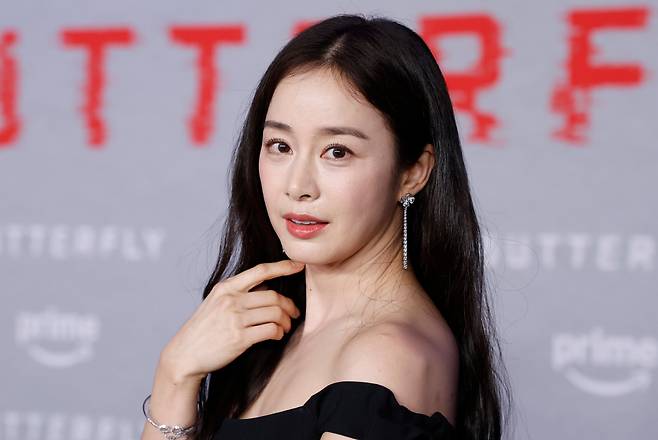 지난 5일 미국 뉴욕 유니언 스퀘어의 리갈 극장에서 열린 프라임 비디오 오리지널 시리즈 ‘버터플라이’ 월드 프리미어 행사에 참석한 김태희의 모습. /UPI연합뉴스