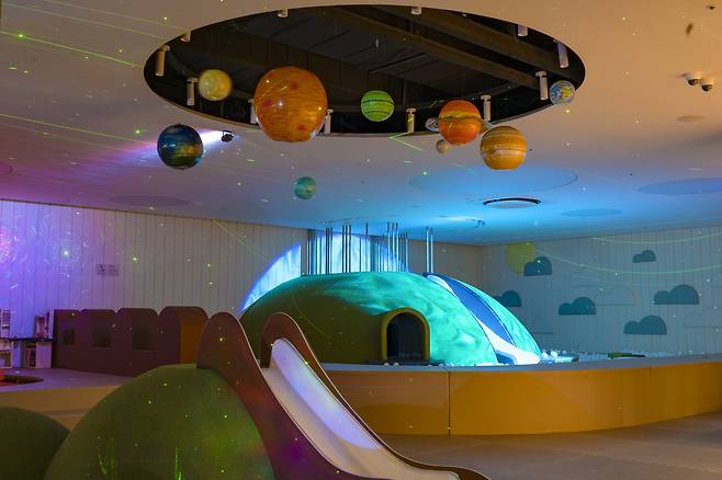 The kids' play lounge at Pheonix Island on Jeju Island [PHEONIX ISLAND]