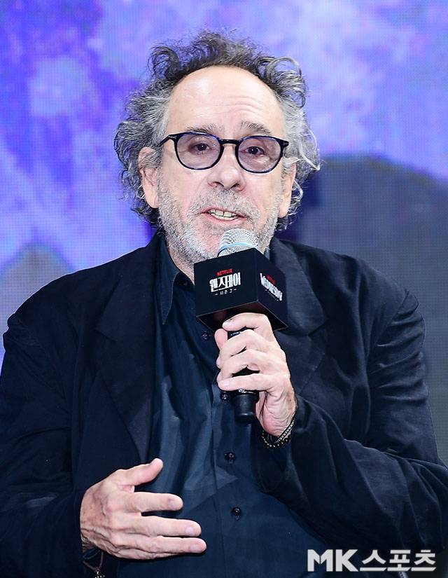 팀 버튼 감독이 ‘웬즈데이’로 TV 시리즈 작업을 한 소감을 밝혔다. 사진=김영구 기자