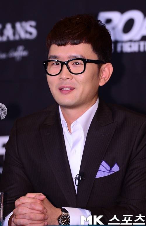윤형빈이 김지혜 부친 빈소를 살뜰히 챙겼다.사진=MK스포츠DB