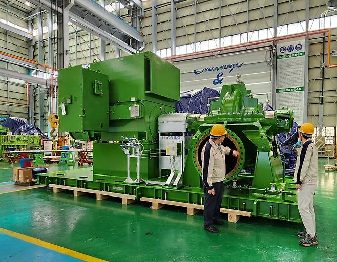 경남 창원 효성굿스프링스 공장 펌프시험센터 내 성능시험 대기 중인 대형 냉각수 공급 펌프 [효성굿스프링스 제공]