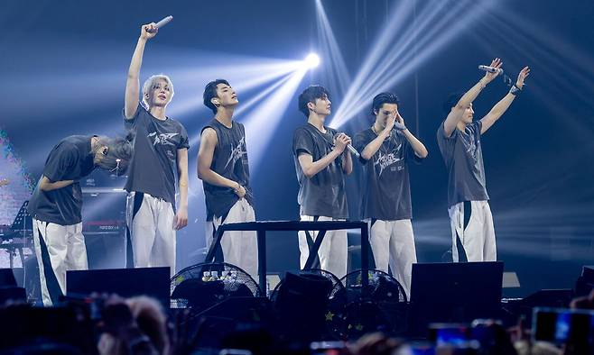 그룹 피원하모니(P1Harmony)의 월드투어 ‘플러스테이지 에이치 : 모스트 원티드’ 서울 공연 장면.&nbsp;FNC엔터테인먼트 제공