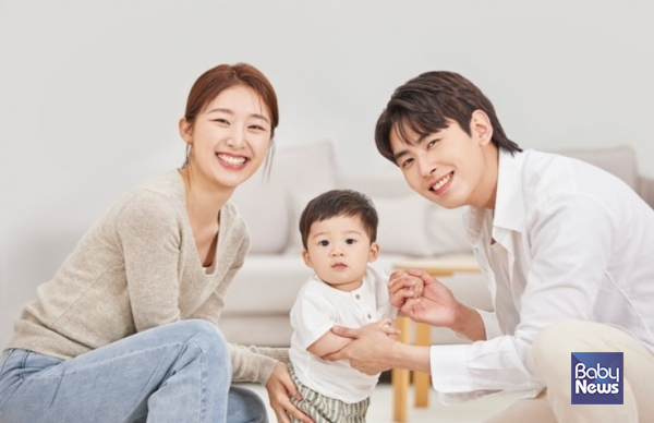 '2025 베이비뉴스 브랜드 선호도조사'는 예비맘과 육아맘 등 실제 소비자들의 신뢰와 선택 기준을 파악하는 한편, 육아 소비 흐름을 분석하고, 양질의 브랜드 정보를 제공하기 위해 2013년부터 13년째 이어져 오고 있다. ⓒ베이비뉴스