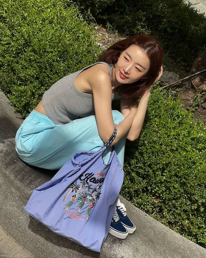 인스타그램 @ _heejin