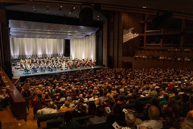 몽펠리에 라디오 프랑스 옥시타니 페스티벌 40주년 공연 모습 / 사진. ©Alyssa Leroy / Festival Radio France Occitanie Montpellier