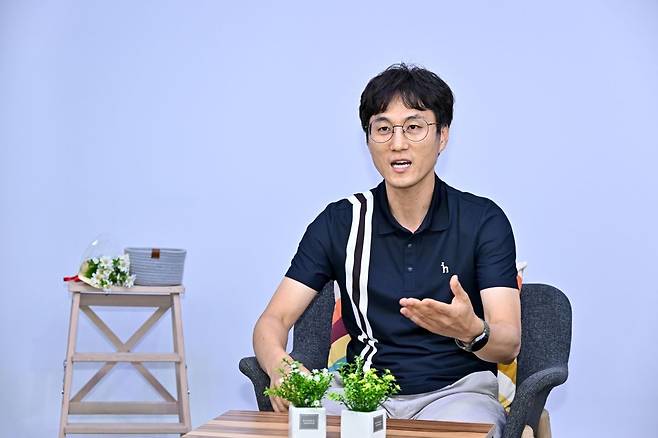 한국고아사랑협회 이성남 회장. 장진현 포토그래퍼