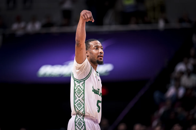 압둘 라크만은 3점슛 8개 포함 33점 5리바운드 4어시스트를 기록, 괴력을 뽐냈지만 사우디를 8강으로 이끌지 못했다. 사진=FIBA 제공