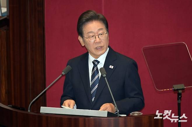 이재명 대통령이 지난 6월 서울 여의도 국회에서 열린 본회의에서 2025년도 제2회 추가경정예산안에 대한 정부의 시정연설을 하고 있다. 윤창원 기자