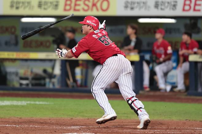 KIA 한준수가 13일 대구 삼성전 8회 만루 홈런을 때려내고 있다. 사진=KIA 제공